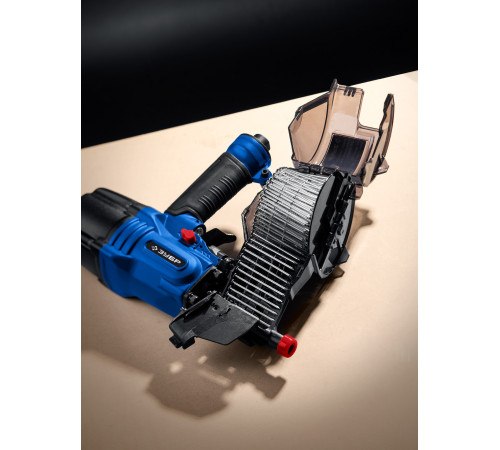 ЗУБР CSN-65, пневматический обшивочный нейлер для барабанных гвоздей ЗУБР CSN (38-65 мм), Профессионал (31922) купить  в Сочи