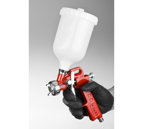 ЗУБР MS 200, 1.3 мм, пневматический краскопульт с верхним бачком (06455-1.3) купить  в Сочи