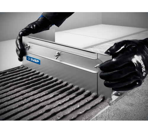 ЗУБР зуб 10*10 мм, до 600 мм, оцинкованная сталь, Раздвижная гребенка для плитки, ПРОФЕССИОНАЛ (08045-10) купить  в Сочи