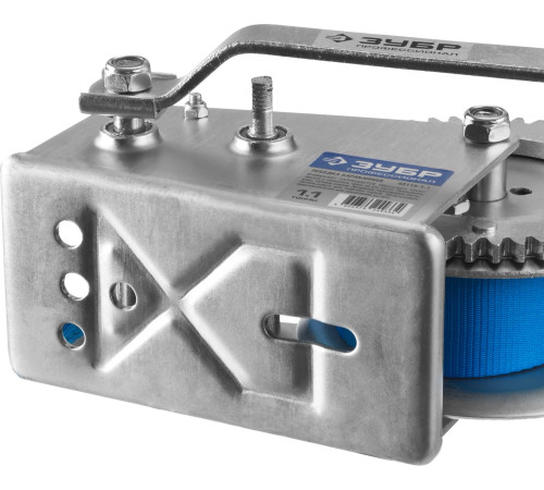 ЗУБР 1.1 т, 10 м, ручная барабанная тяговая ленточная лебедка, Профессионал (43115-1.1) купить  в Сочи