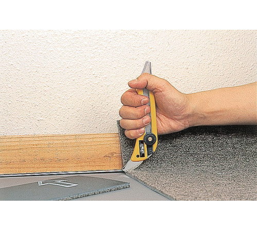 OLFA с выдвижным лезвием 18 мм, нож (OL-OL) купить  в Сочи